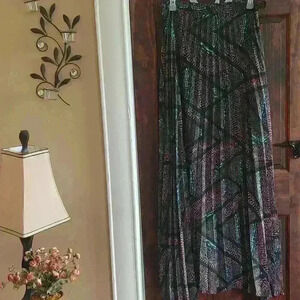 Like Mynded Maxi Skirt  K0271